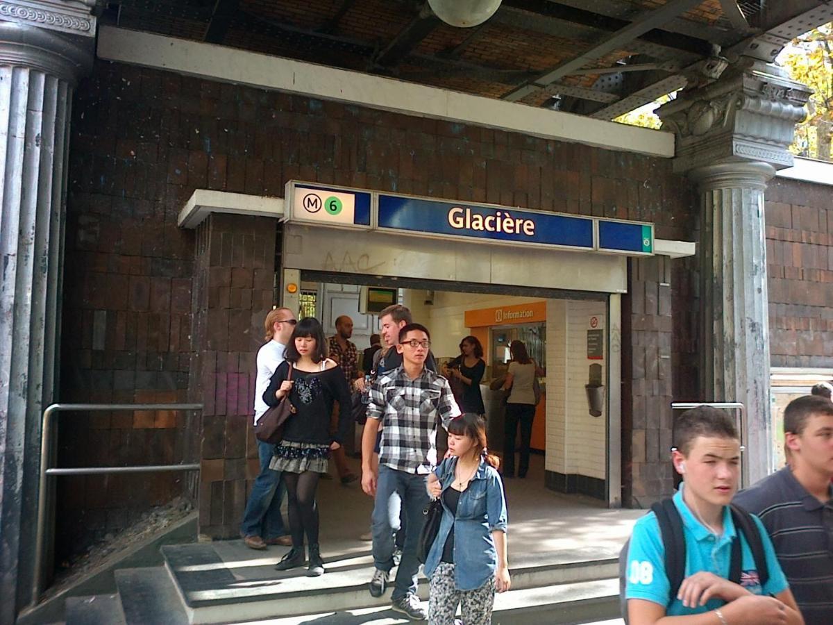 Appartement tout confort au pied du Métro Glacière París Exterior foto